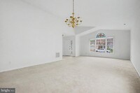 Building Photo - 795 Eastern Point Rd