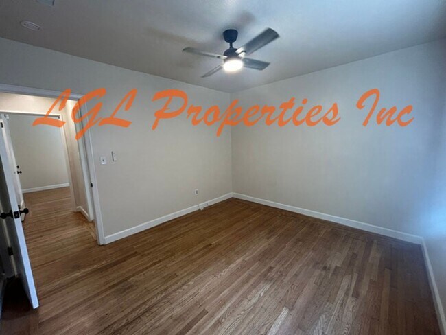 Building Photo - 2787 19th St
