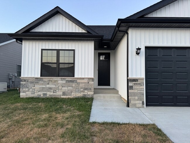 Building Photo - New Construction! West side location. 4br, 3bth, 2crg, Finished basement. All new stainless steel...