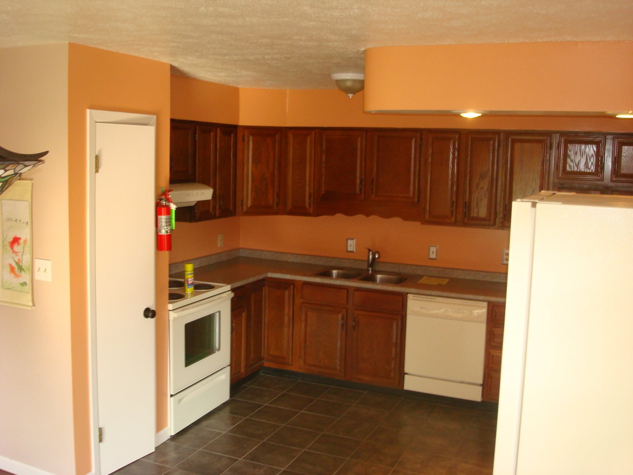 Kitchen - 1528 Blue Course Dr
