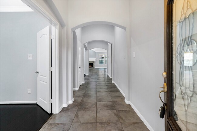 Building Photo - 22727 Whispering Timbers Way