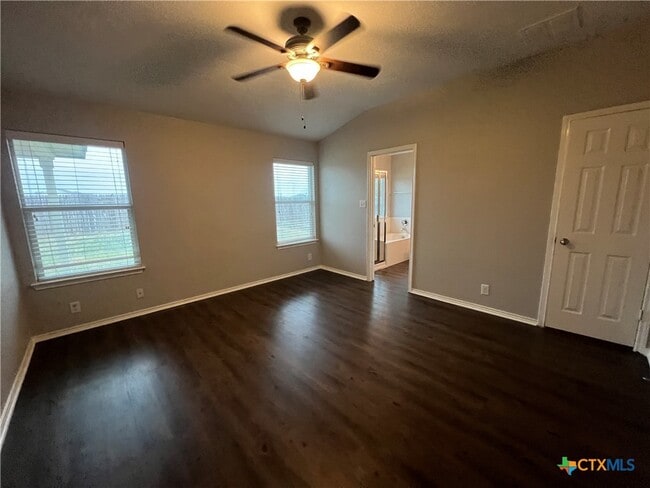 Building Photo - 663 Tom Kemp Dr