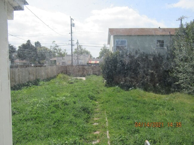 Building Photo - Pet Friendly Single Story Home in Old Town...