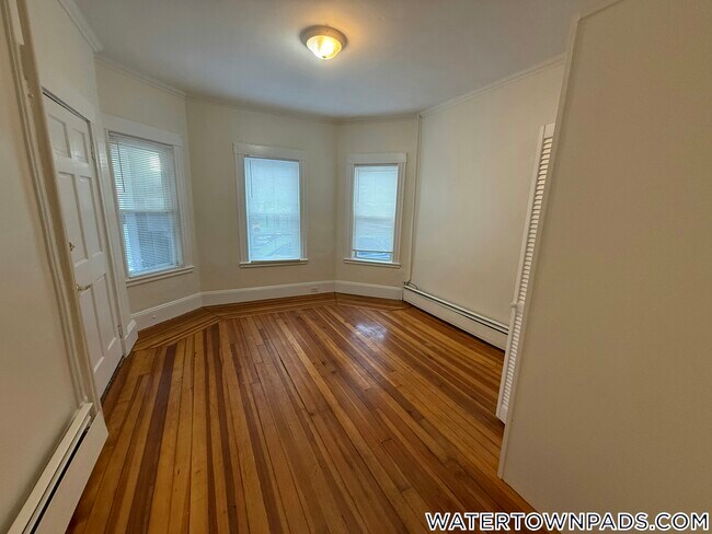 Building Photo - 86 Prentiss St