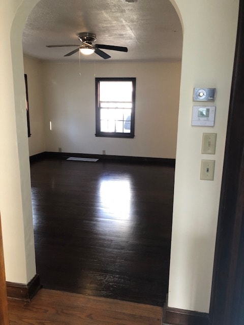Building Photo - 1147 9th St