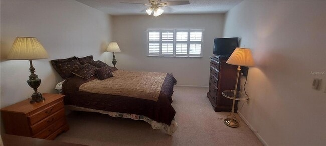 Building Photo - 13850 Oakwood Ln