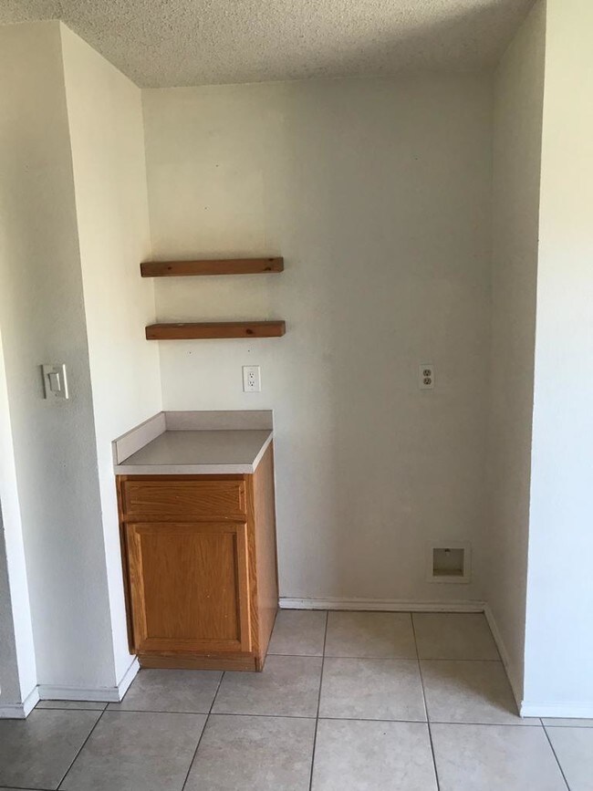 Building Photo - 3407 San Esteban Ct