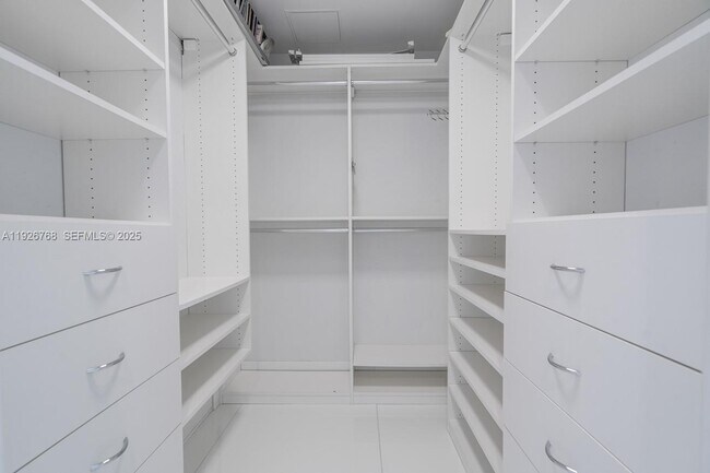 Building Photo - 50 South Pointe Dr