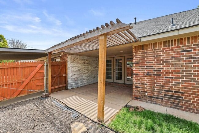 Building Photo - $3195 Per Month after the Lease with Purch...