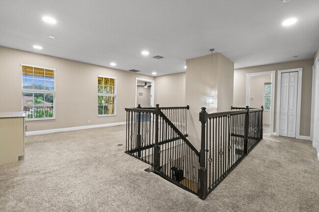 Building Photo - 15172 96th Ln N