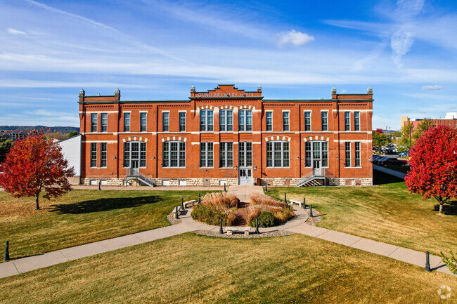 Building Photo - Gund Brewery Lofts