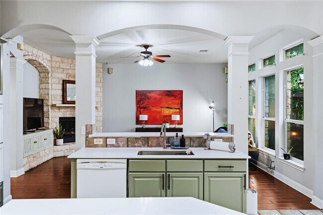 Building Photo - 12113 Portobella Dr