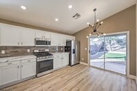 Building Photo - 3227 Velvet Rose St