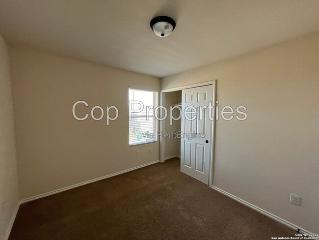 Building Photo - 8712 Azul Sky Ct
