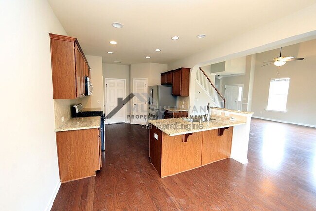 Building Photo - 1112 Garden Square Ln