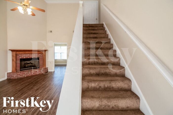 Building Photo - 7435 Bridle Cove