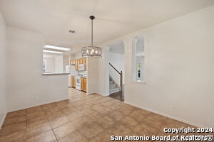 Building Photo - 688 La Bahia Loop