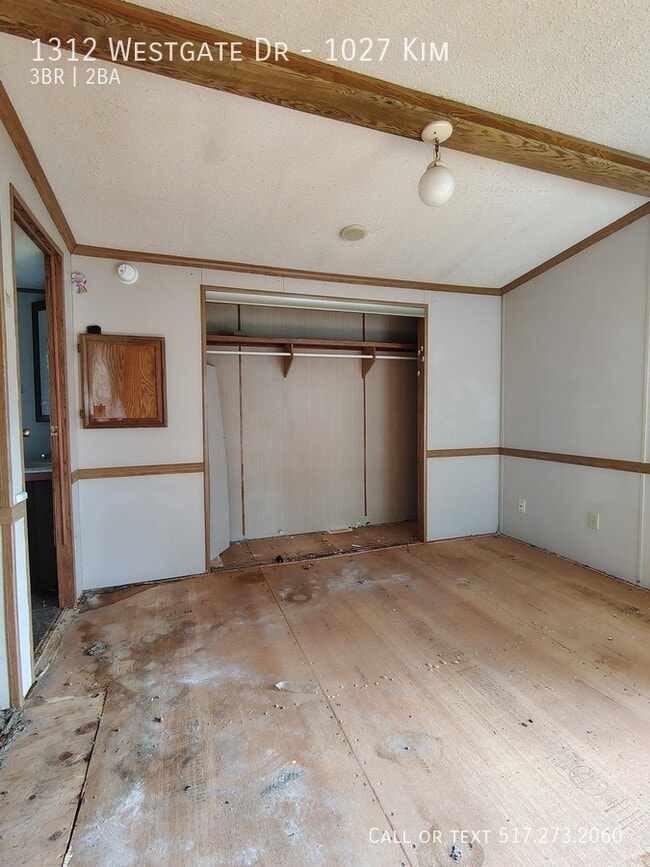 Building Photo - 1312 Westgate Dr