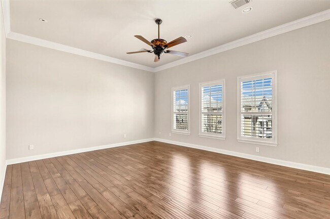 Building Photo - 135 Low Country Ln