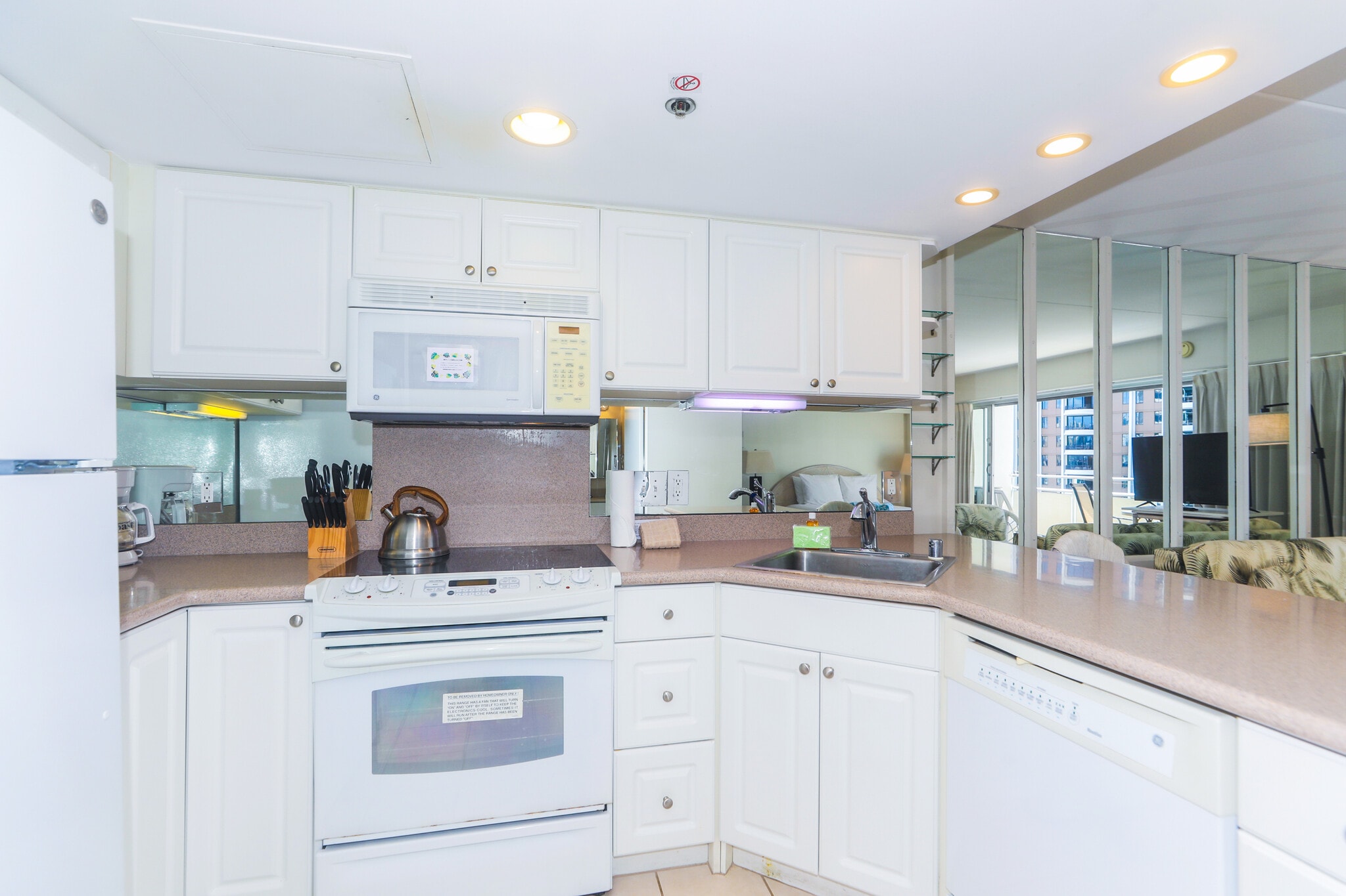 Building Photo - 1777 Ala Moana Blvd