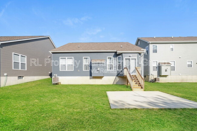 Building Photo - 6255 Callisburg Dr