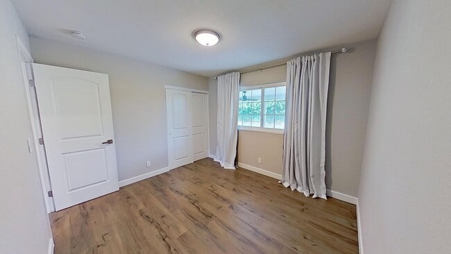 Building Photo - 14321 Riviera Dr