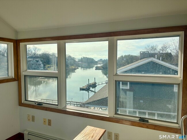 Building Photo - 52 Brown Rd