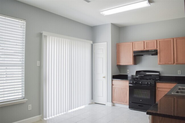 Building Photo - 1006 Addison Park Ln