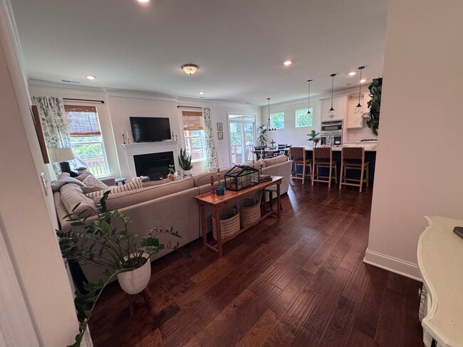 Building Photo - 1425 White Spruce Dr