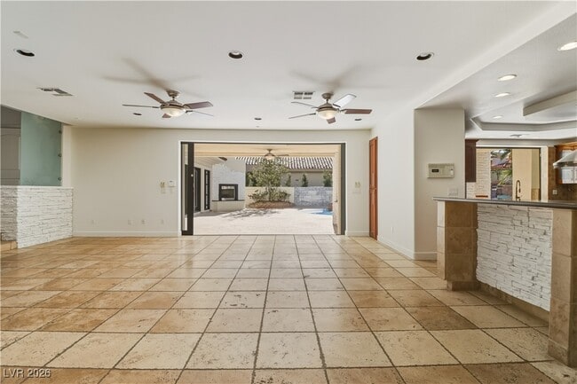 Building Photo - 5101 Mountain Foliage Dr