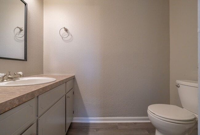 Building Photo - * Move-In Special * Charming 3 Bed / 1.5 Bath Home in Greenwood (1 Acre Lot)