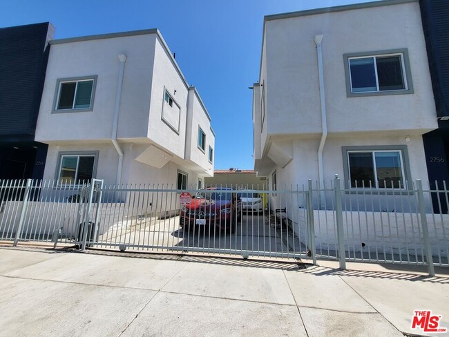 Building Photo - 2758 W 12th St