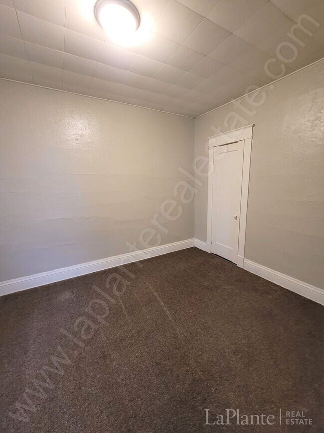 Building Photo - Cute Single-Story Home for Rent