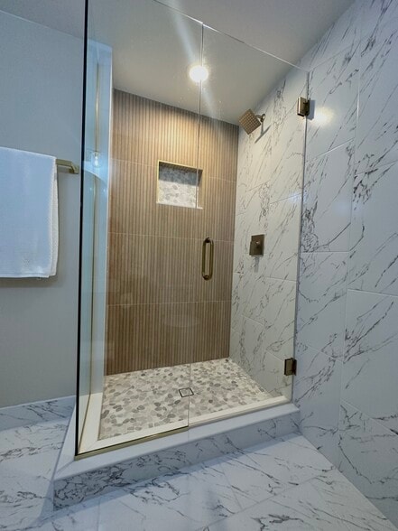 Building Photo - 7761 Jewel Ln