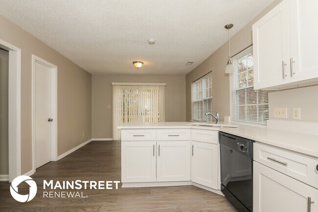 Building Photo - 7516 Swedish Ivy Ln