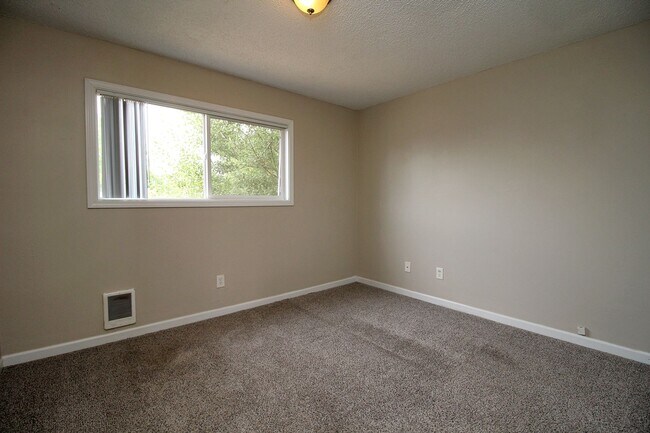 Building Photo - yanke02