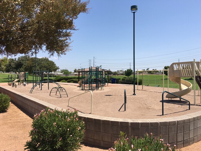 Building Photo - Mesa 3 Bed/ 2 Bath Single Story