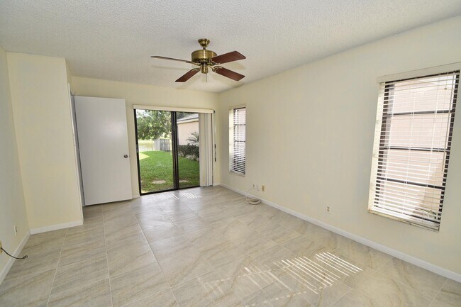 Building Photo - 21518 Summertrace Cir