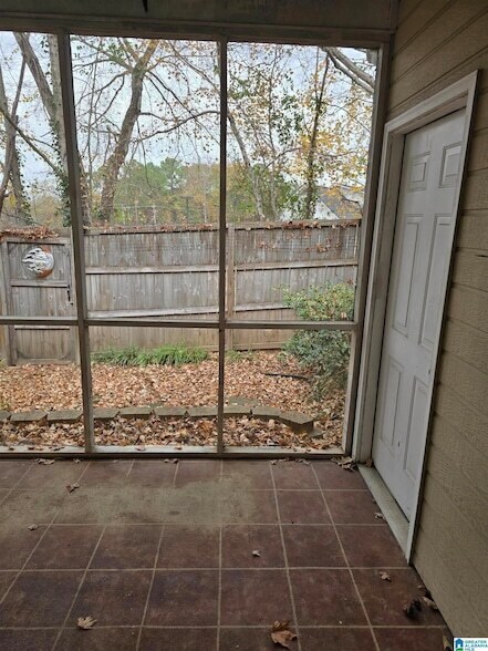 Building Photo - 107 Windsor Ridge Dr