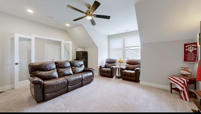 Building Photo - Durham Farms of Hendersonville!