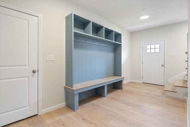 Building Photo - 26-3 Regency Cir