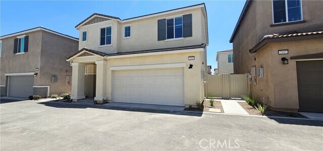 Building Photo - 2093 Bergamot St