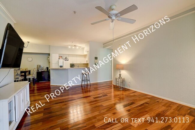 Building Photo - 4174 Central Sarasota Pkwy