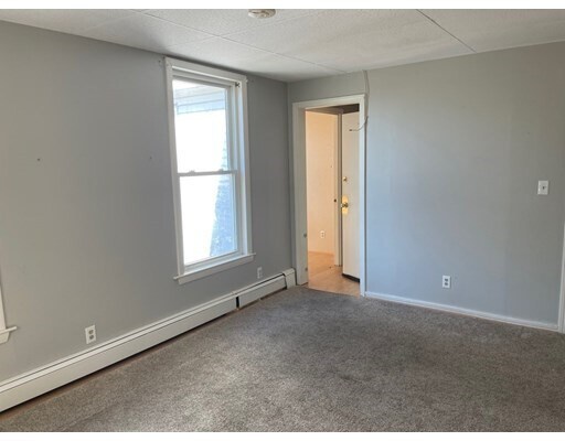 Primary Photo - 42 Dennison Ave