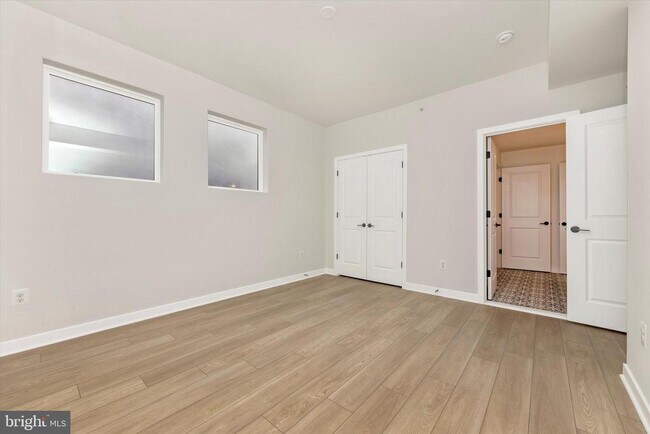 Building Photo - 714 Iron Frg Rd