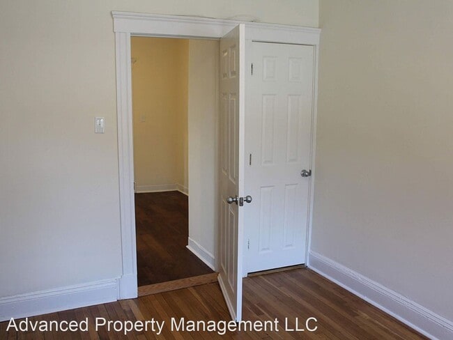 Building Photo - 12 American Legion Hwy