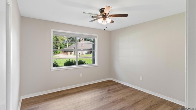 Building Photo - 220 Alello Dr