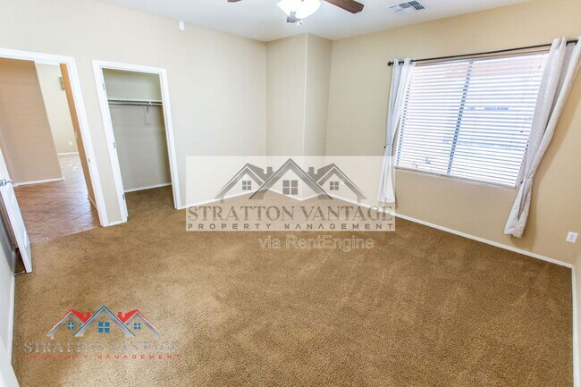 Building Photo - 3522 S 81st Dr