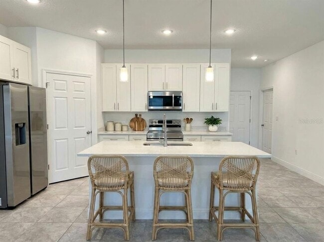 Building Photo - 2692 SW 161st Loop