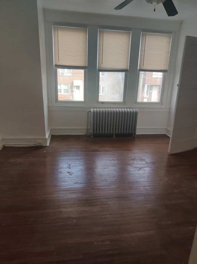 Building Photo - 6139 Walker St